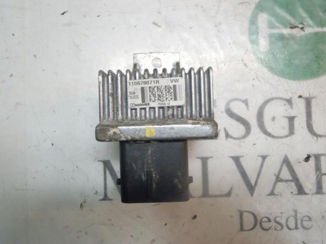 Relé de bujía de precalentamiento Renault DUSTER 2 HM