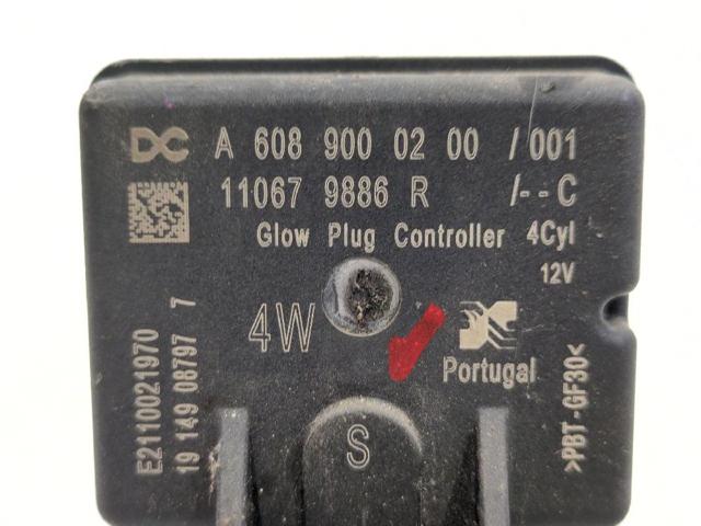 RENAULT 110679886R Relé de bujías de precalentamiento  disponible Lugo