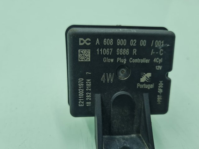 RENAULT 110679886R Relé de bujías de precalentamiento  comprar en Ponferrada