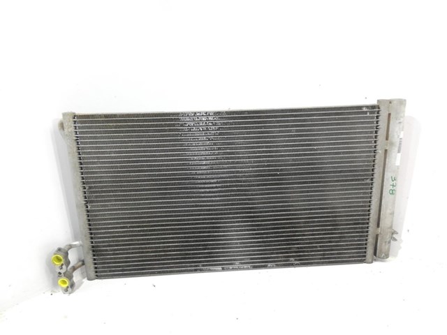 11074810 BMW Condensador aire acondicionado  en stock Gandía