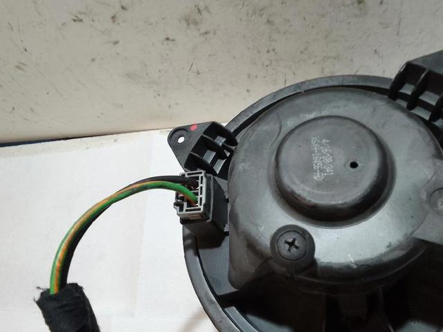 FORD 1111936 Motor del ventilador del calefactor  disponible Lugo