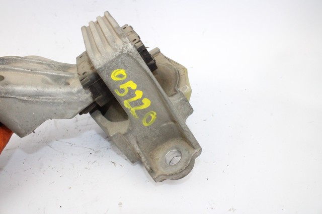 112100020R Soporte de motor derecho  disponible Málaga