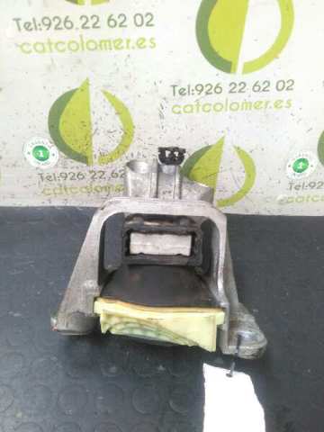 112100020R Renault (RVI)