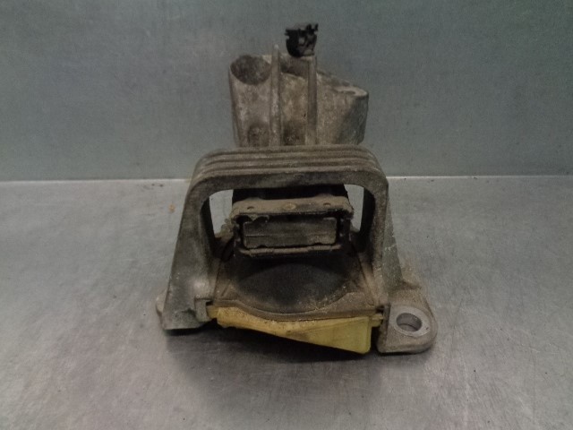 112100020R RENAULT Soporte de motor derecho  disponible Vigo