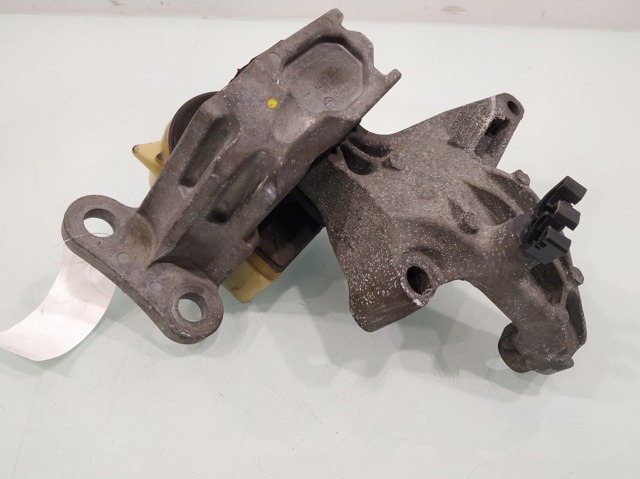 RENAULT 112108807R Soporte de motor derecho  en stock Terrassa