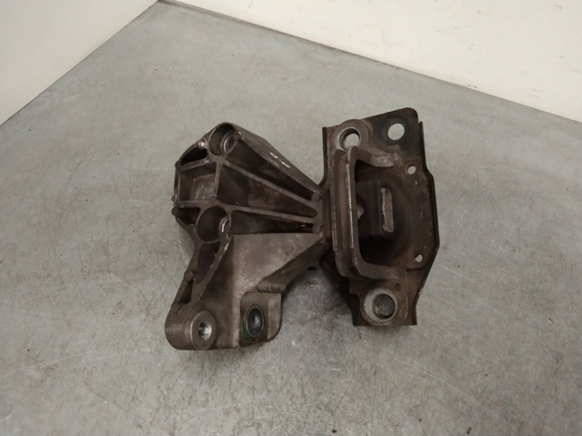 Soporte motor delantero Nissan Qashqai 1 J10