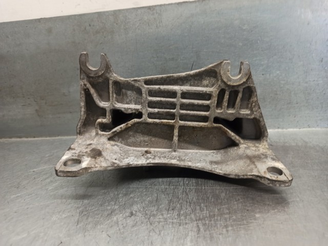 RENAULT 112200014R Soporte izquierdo del motor  en stock Salamanca