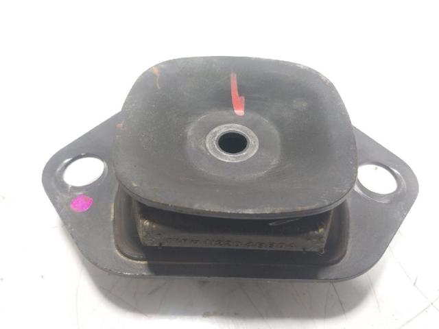 Soporte de motor trasero Renault Scenic R9