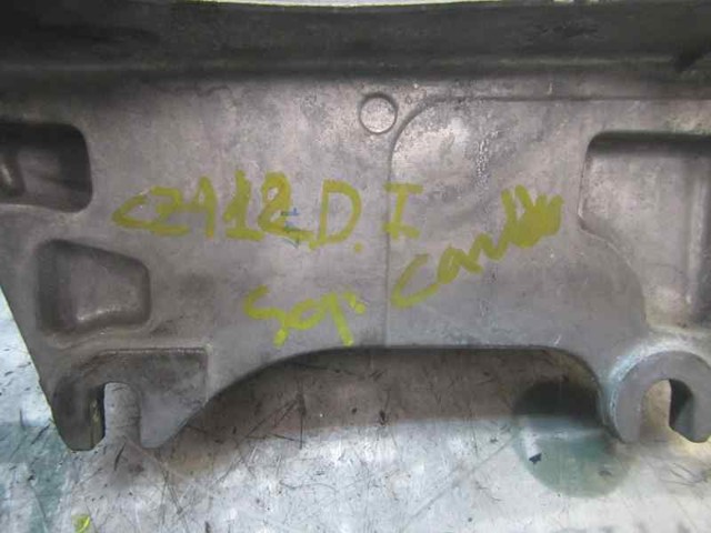 112205136R Soporte izquierdo del motor  disponible Utrera