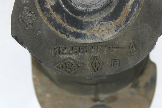 RENAULT 112205217R Soporte izquierdo del motor  en stock Salamanca