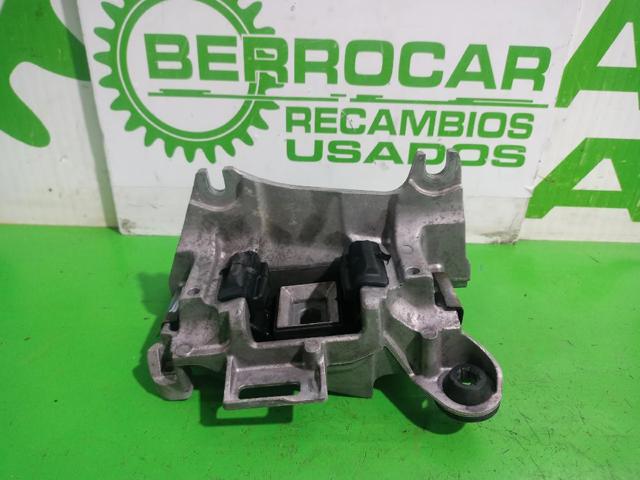 Soporte izquierdo de la transmisión 112219816R RENAULT
