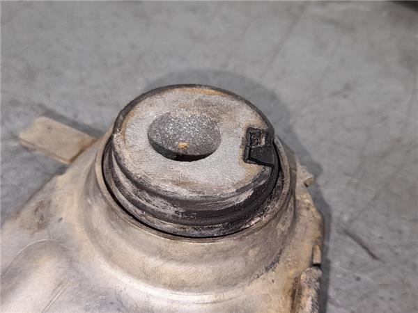 112380010R RENAULT Soporte inferior del motor comprar Madrid