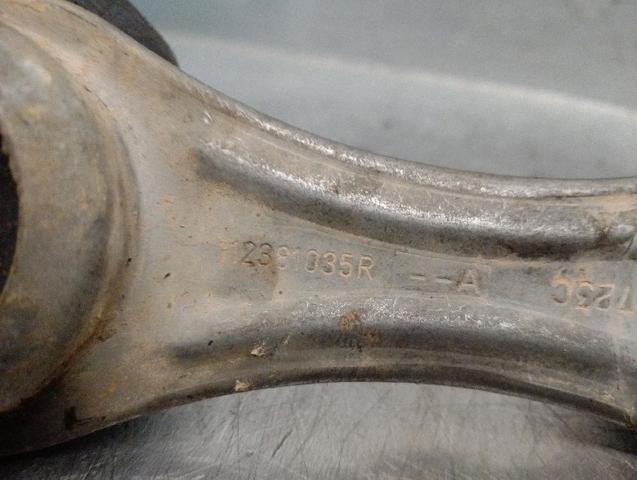 112381035R Soporte de motor trasero  en stock Sabadell