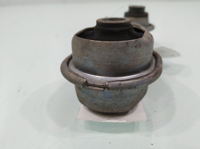 112381035R RENAULT Soporte de motor trasero comprar Madrid