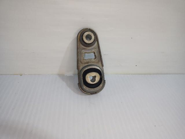 112383734R Soporte de motor trasero comprar Almería