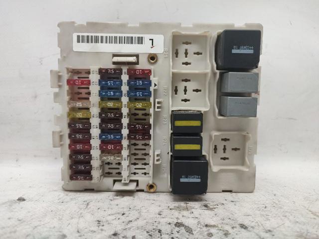 Caja reles Ford Focus I (DFW)