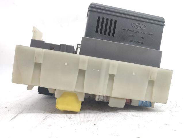 Comprar Caja de fusibles Ford Focus I DFW a bajo precio