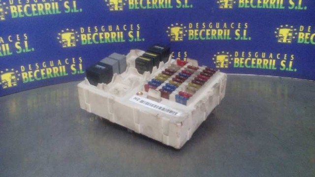 Caja de fusibles para Ford Focus DFW
