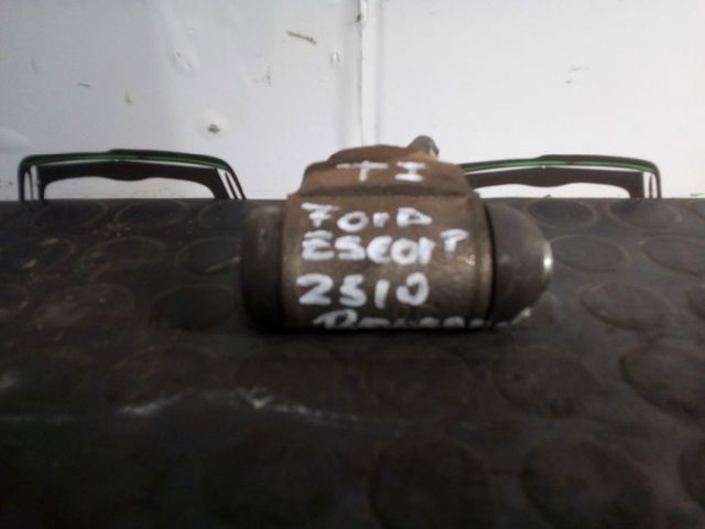 Bombín de freno de rueda trasero 1126532 FORD