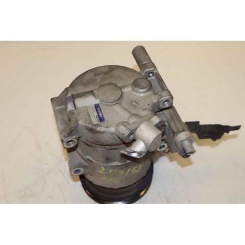 HYUNDAI 1127024600 Compresor de aire acondicionado  en stock Terrassa