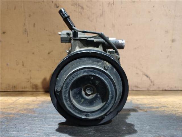 HYUNDAI 1127024600 Compresor de aire acondicionado  en stock Terrassa