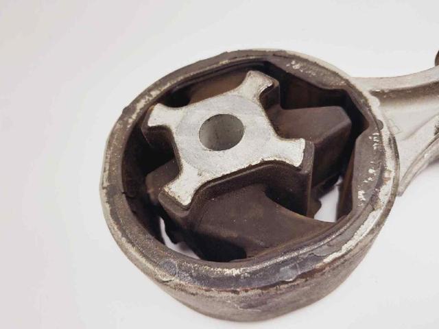 113504BA0A NISSAN Soporte superior derecho del motor comprar Madrid