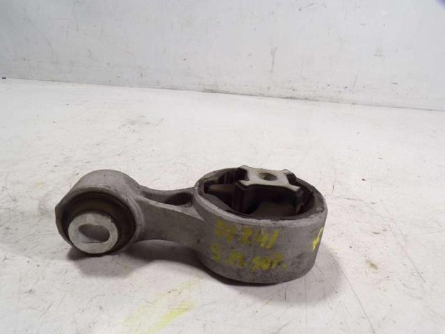 113504BA0A NISSAN Soporte superior derecho del motor  en stock Gandía