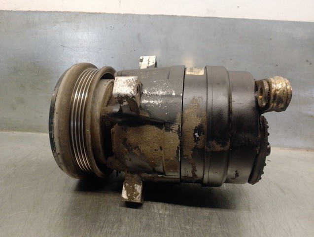 Compresor de aire acondicionado coche 1135088 FIAT