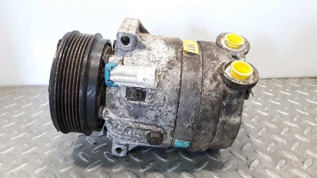 1135302 Opel