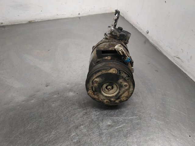 1135324 Compresor de aire acondicionado  en stock Sabadell