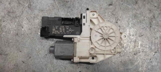 1137328125 PEUGEOT Motor del elevalunas de la puerta delantera izquierda  comprar en Jaén
