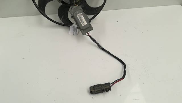 FORD 1137328148 Regulador de velocidad del ventilador de refrigeración (unidad de control) comprar Pamplona