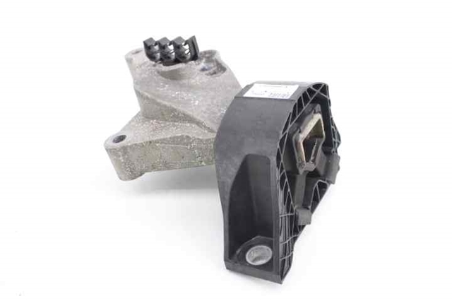 113752043R RENAULT Soporte delantero derecho del motor  en stock Córdoba