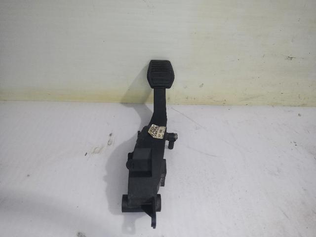 Comprar Pedal de embrague Ford Mondeo III B4Y a bajo precio