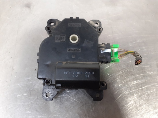 1138002320 Land Rover