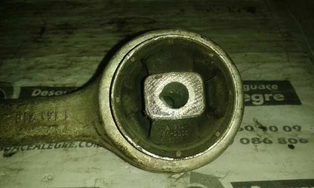 1141718 Brazo superior derecho de la suspensión delantera comprar Almería