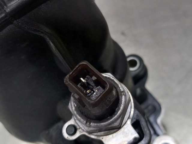 BMW 11427807799 Portafiltro de aceite  disponible Lugo