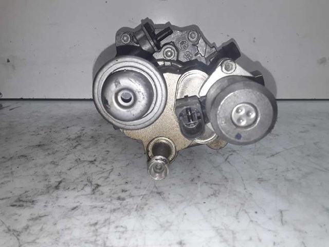 Bomba de vacío del sistema de frenado 11667575325 BMW