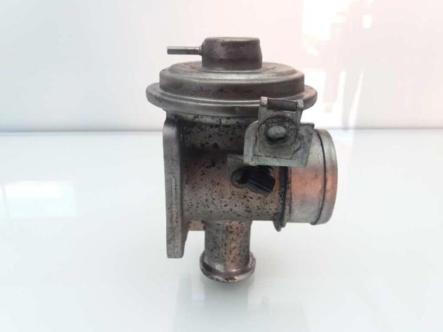 11717804378 Válvula EGR de recirculación de gases  disponible Utrera