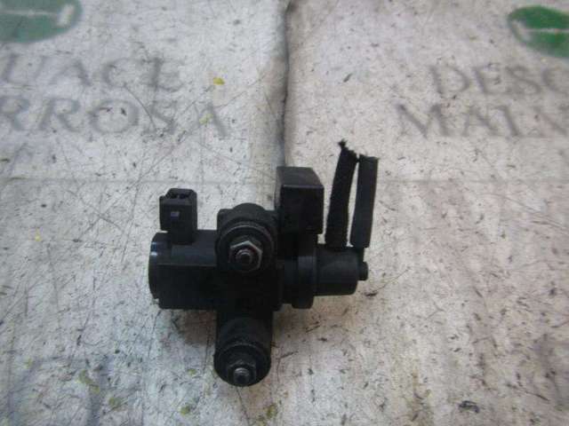 BMW 11747796634 Válvula solenoide de control de presión de sobrealimentación  disponible Valladolid