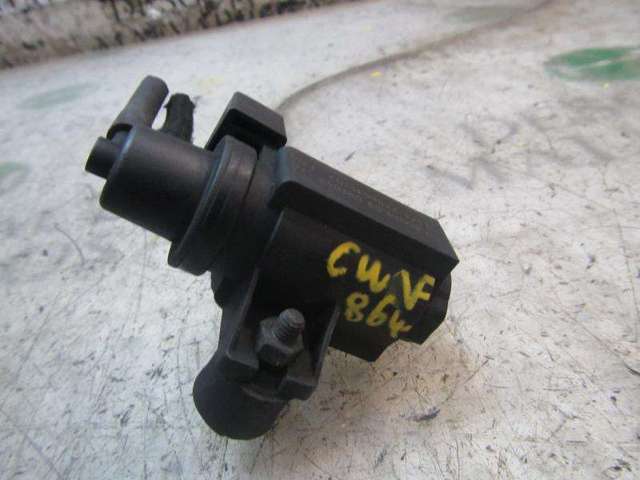 BMW 11747796634 Válvula solenoide de control de presión de sobrealimentación comprar Tarragona