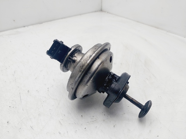 BMW 11747810831 Válvula de solenoide de control de mariposa EGR  disponible Lugo