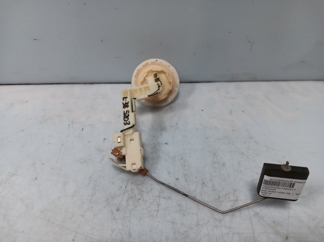 1182111 BMW