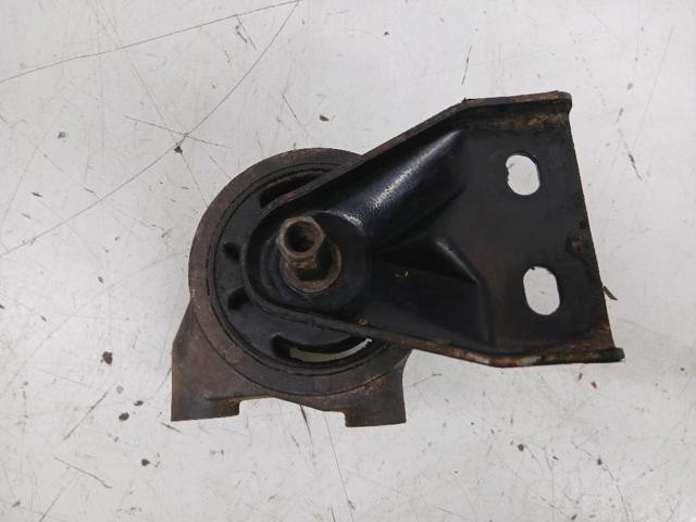 Soporte de motor trasero 1191060A01 SUZUKI