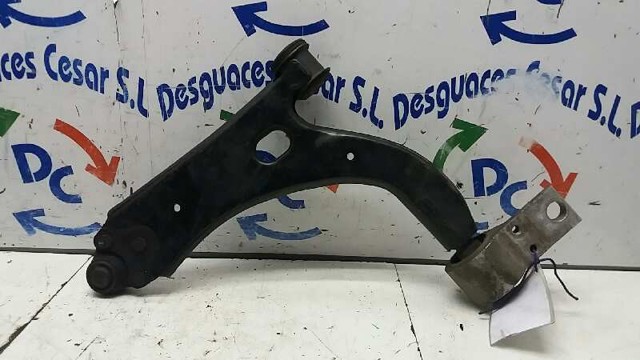 1212807 FORD Brazo inferior derecho de la suspensión delantera  disponible Alicante