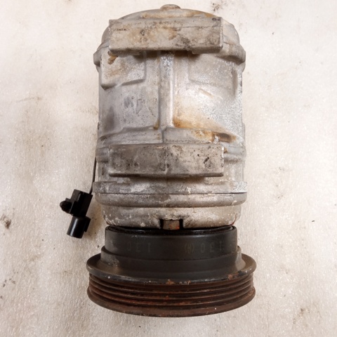 1214012201 Compresor de aire acondicionado  disponible Utrera