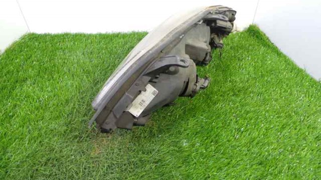 Faro derecho Opel Zafira F75