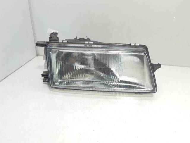 Faro derecho para Opel Vectra 86, 87