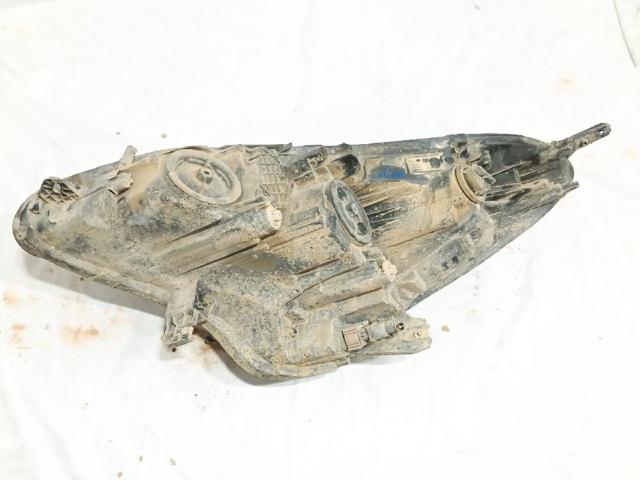 Faro derecho Opel Corsa X15