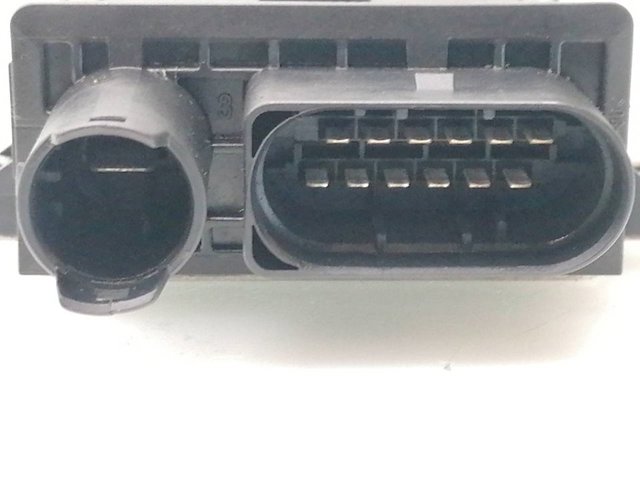 Relé de bujía de precalentamiento BMW 5 E61